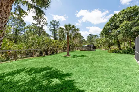 Exterior - 11001 SW Hawkview Cir, Stuart, FL 34997 photo 15 of 16