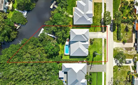 228 SW Indian Groves Dr, Stuart, FL 34994 photo 3