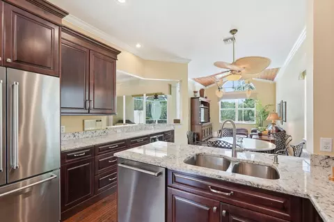 Kitchen - 6483 SE Wild Olive Ln, Stuart, FL 34997 photo 4 of 8