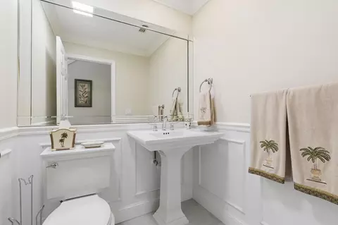 Bath - 6483 SE Wild Olive Ln, Stuart, FL 34997 photo 2 of 5