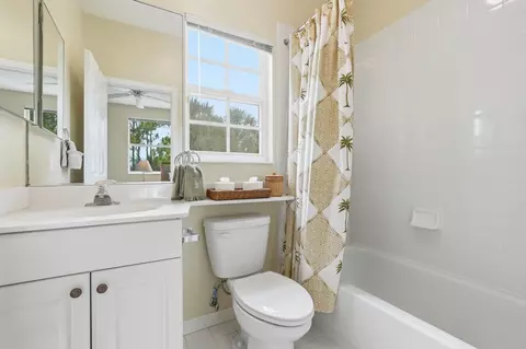 Bath - 6483 SE Wild Olive Ln, Stuart, FL 34997 photo 3 of 5