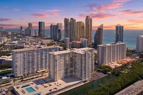 230 174th St #2402, Sunny Isles Beach, FL 33160