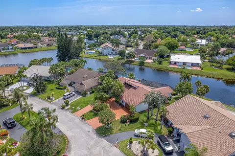 7614 NW 87th Ave, Tamarac, FL 33321