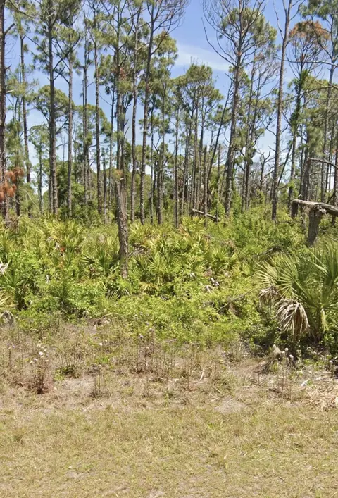 7430 Coach Rd, Port Charlotte, FL 33981