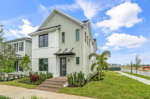 911 SW Newfield Ave, Palm City, FL 34990