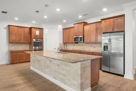 10095 SW Indian Lilac Trl, Port Saint Lucie, FL 34987