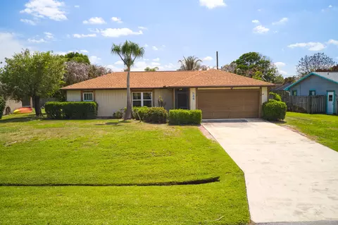 544 SW Dairy Rd, Port Saint Lucie, FL 34953