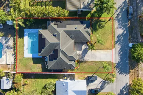 1569 NE Amy Ave, Jensen Beach, FL 34957