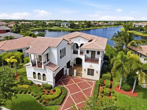 8289 Emerald Ave, Parkland, FL 33076