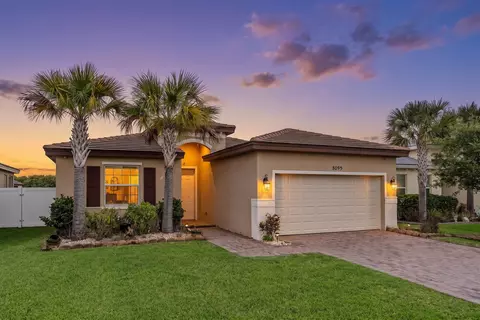 8095 NW Greenbank Cir, Port Saint Lucie, FL 34987