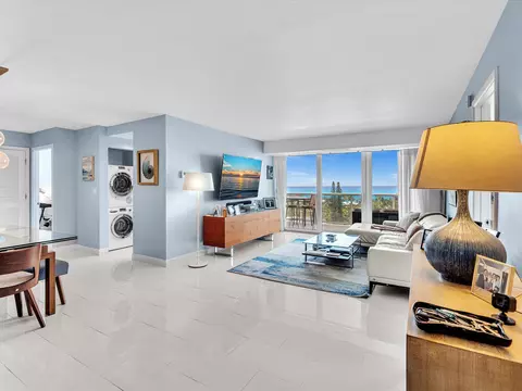 2841 N Ocean Blvd #1102, Fort Lauderdale, FL 33308
