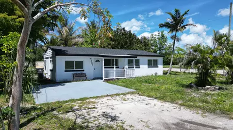 6507 Alexander Rd, West Palm Beach, FL 33413