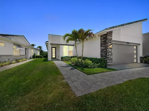 9866 SW Veronese Dr, Port Saint Lucie, FL 34987