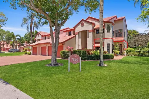 7840 Lexington Club Blvd #B, Delray Beach, FL 33446