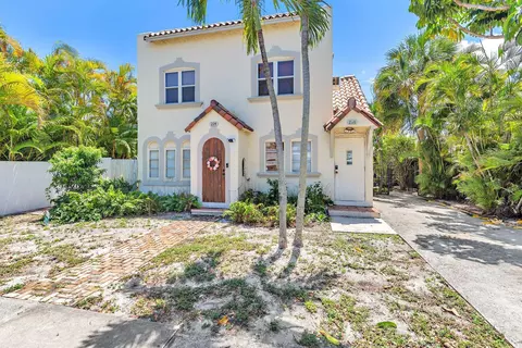 214 Conniston Rd, West Palm Beach, FL 33405