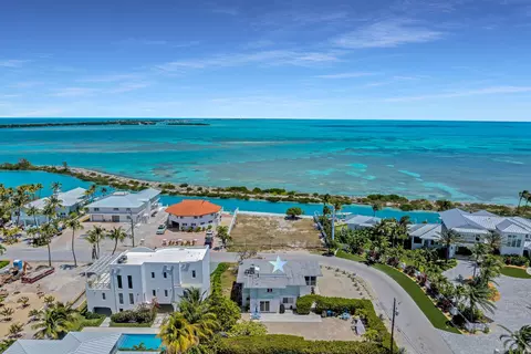309 Jasmine St, Duck Key, FL 33050