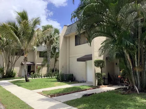 81 Deer Creek Rd #101 - J, Deerfield Beach, FL 33442