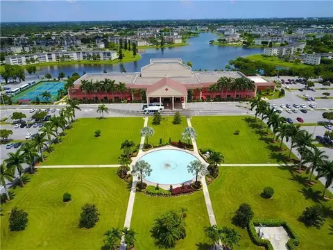 390 Fanshaw, Boca Raton, FL 33434