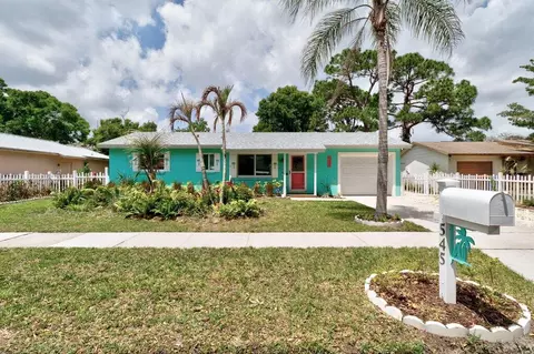 545 21st Ave, Vero Beach, FL 32962