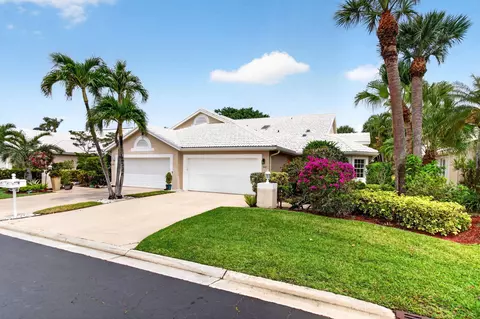 6071 Greenspointe Dr, Boynton Beach, FL 33437