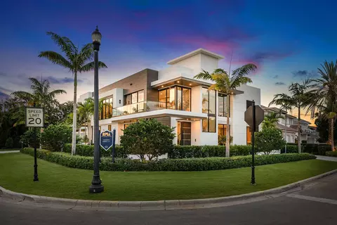 303 S Maya Palm Dr, Boca Raton, FL 33432