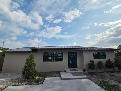 329 Laurie Rd, West Palm Beach, FL 33405