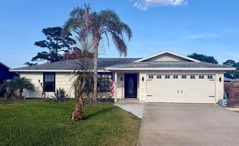 160 9th Ct, Vero Beach, FL 32962