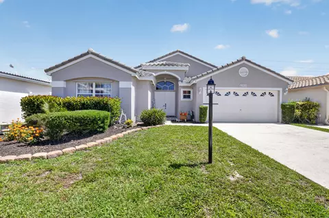 9628 Tavernier Dr, Boca Raton, FL 33496