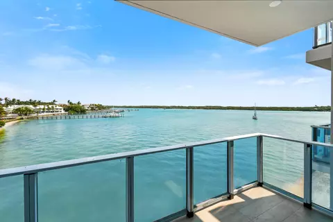 12450 SE Crystal Cove Pl #2, Jupiter, FL 33469