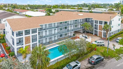 1021 NE 24th Ave #12, Pompano Beach, FL 33062