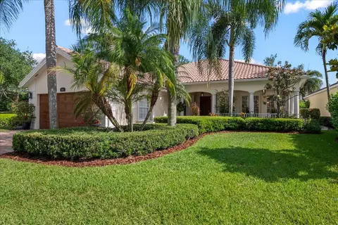 8465 Belize Pl, Wellington, FL 33414
