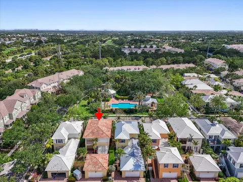 View/Area - 133 Sugarberry Dr, Jupiter, FL 33458 photo 5 of 10