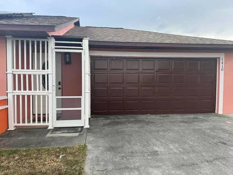 1410 NE 14th Ter, Cape Coral, FL 33909