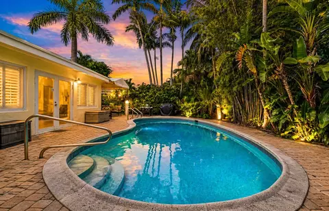 2101 NE 25th St, Wilton Manors, FL 33305