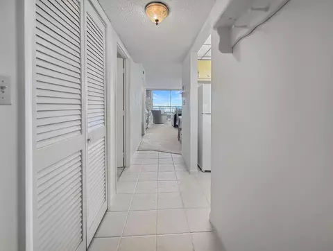 555 NW 4th Ave #401, Boca Raton, FL 33432