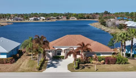 809 Yearling Trl, Sebastian, FL 32958