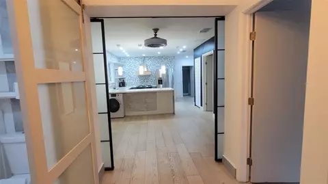 512 NW 15th Ter, Fort Lauderdale, FL 33311