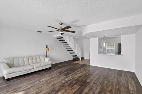 212 Foxtail Dr #G, Greenacres, FL 33415