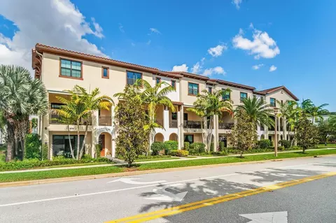 7115 Edison Pl, Palm Beach Gardens, FL 33418
