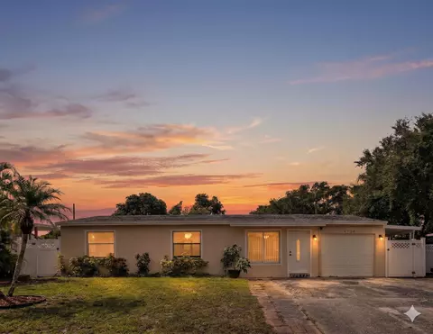 4764 SW 12th St, Fort Lauderdale, FL 33317