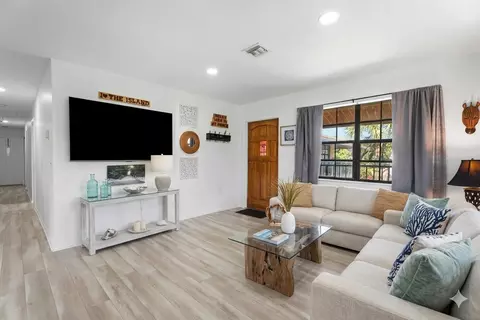 2505 Tamarind Dr, Fort Pierce, FL 34949