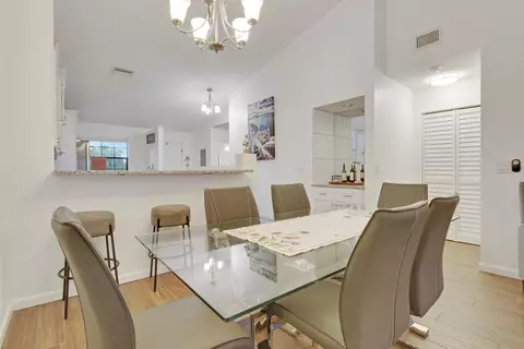 Dining - 1112 Keystone Dr N #A, Jupiter, FL 33458 photo 1 of 3