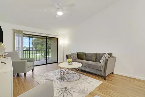 Living - 1112 Keystone Dr N #A, Jupiter, FL 33458 photo 4 of 5