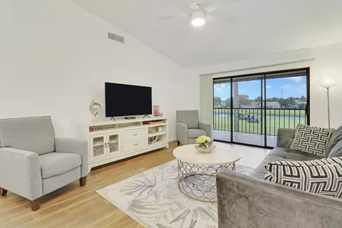 Living - 1112 Keystone Dr N #A, Jupiter, FL 33458 photo 1 of 5