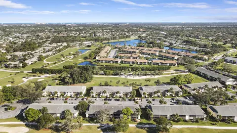 View/Area - 1112 Keystone Dr N #A, Jupiter, FL 33458 photo 7 of 10