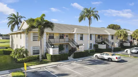 1112 Keystone Dr N #A, Jupiter, FL 33458
