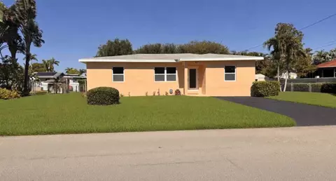 1417 Willow Rd, West Palm Beach, FL 33406