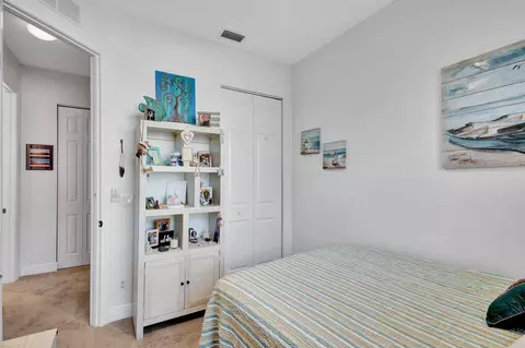 Bedroom - 4345 Parkside Dr, Jupiter, FL 33458 photo 5 of 5
