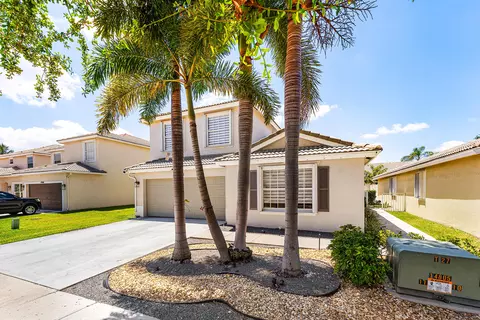 4908 Lombard Pass Dr, Lake Worth, FL 33463