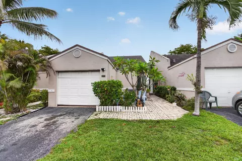 5028 NW 11th Way, Pompano Beach, FL 33064